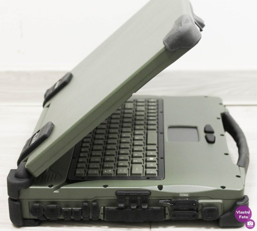 Roda Rocky III, 15, Core 2 Duo 3GB 160GB HDD Paralelní port RS-232 Win XP